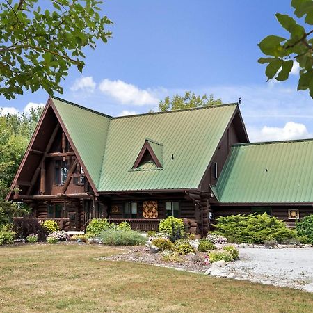 The Lodge At Lakeshore Belle River Eksteriør bilde