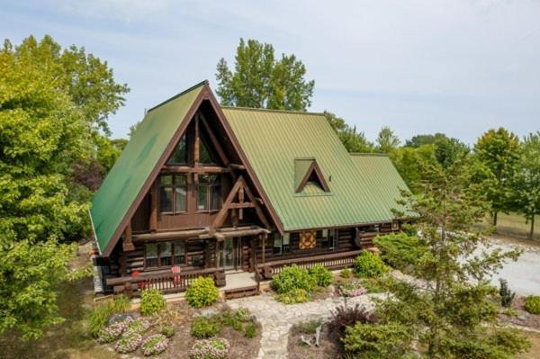 The Lodge At Lakeshore Belle River Eksteriør bilde