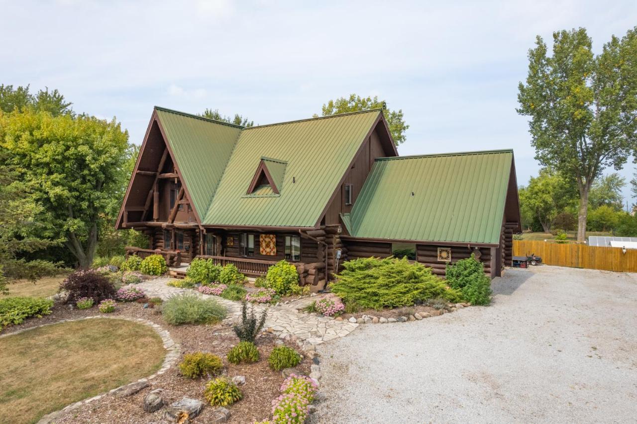 The Lodge At Lakeshore Belle River Eksteriør bilde